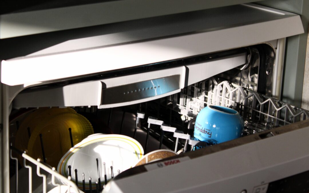 Ušteda energije: Komisija predstavila nova pravila za smanjenje potrošnje električnih uređaja u stanju pripravnosti